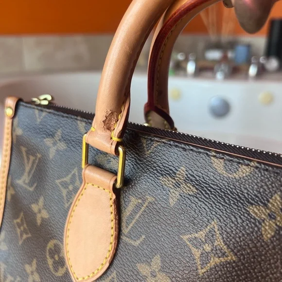 SOLD Louis Vuitton Popincourt Monogram Top Handle Handbag - Picture 9 of 15